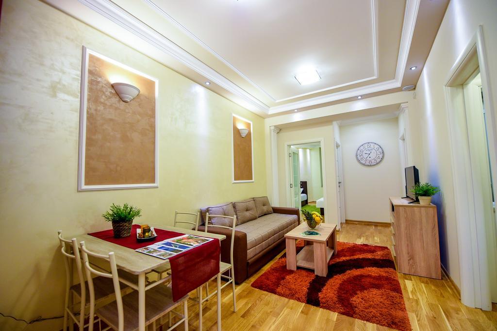 Apartment Sweet House Politika Belgrade Exterior photo